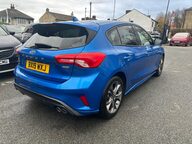 Ford Focus ST-LINE 8