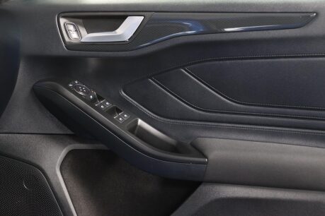 Ford Focus ST-LINE 36