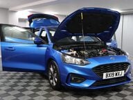 Ford Focus ST-LINE 15