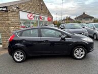 Ford Fiesta ZETEC 8