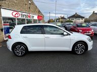 Volkswagen Golf MATCH EDITION TDI 7