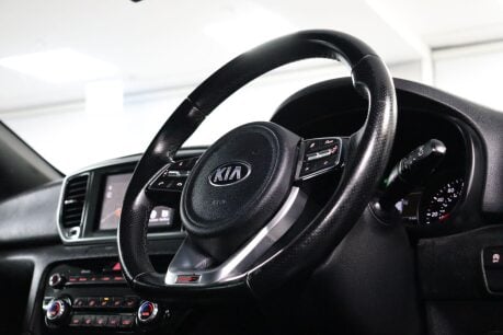 Kia Sportage GT-LINE ISG 12