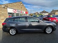 Ford Focus TITANIUM TDCI 8