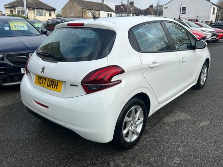 Peugeot 208 PURETECH ACTIVE 9