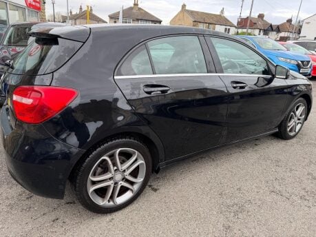 Mercedes-Benz A Class A180 CDI BLUEEFFICIENCY SPORT 12