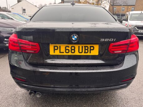 BMW 3 Series 320I SPORT 6