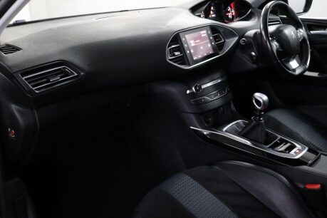 Peugeot 308 PURETECH S/S TECH EDITION 34