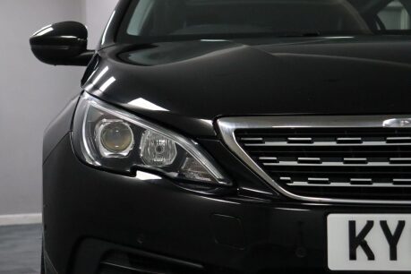 Peugeot 308 PURETECH S/S TECH EDITION 25