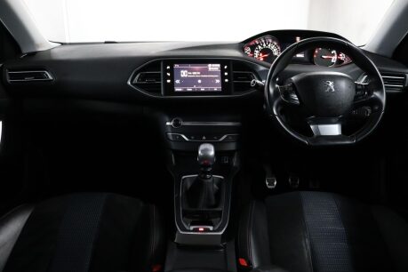Peugeot 308 PURETECH S/S TECH EDITION 41