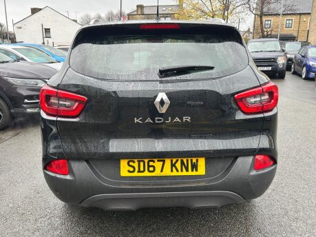 Renault Kadjar SIGNATURE NAV TCE 7