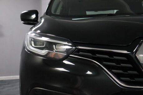 Renault Kadjar SIGNATURE NAV TCE 24