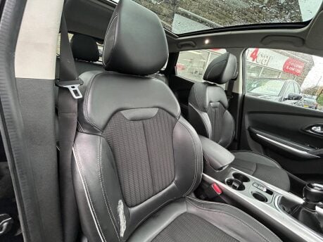 Renault Kadjar SIGNATURE NAV TCE 10