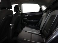 Hyundai KONA SE 41