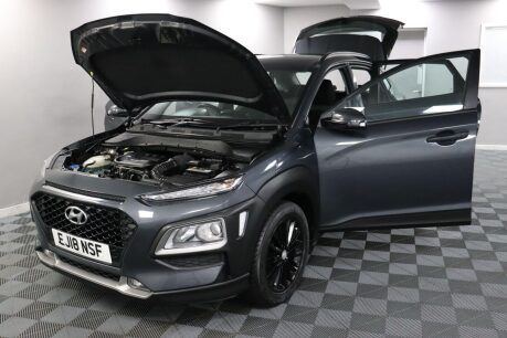 Hyundai KONA SE 16