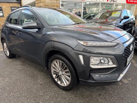 Hyundai KONA SE 4