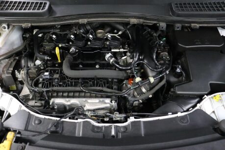 Ford Kuga ST-LINE 45