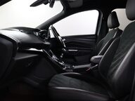 Ford Kuga ST-LINE 43