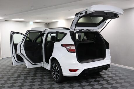Ford Kuga ST-LINE 21