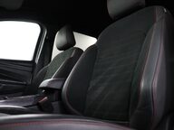 Ford Kuga ST-LINE 35