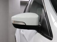 Ford Kuga ST-LINE 33