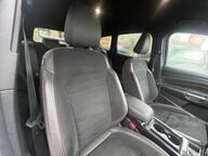 Ford Kuga ST-LINE 10