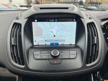 Ford Kuga ST-LINE 11