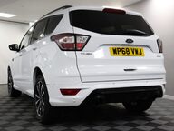 Ford Kuga ST-LINE 29