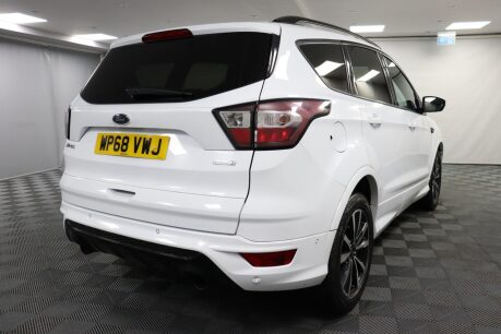 Ford Kuga ST-LINE 11