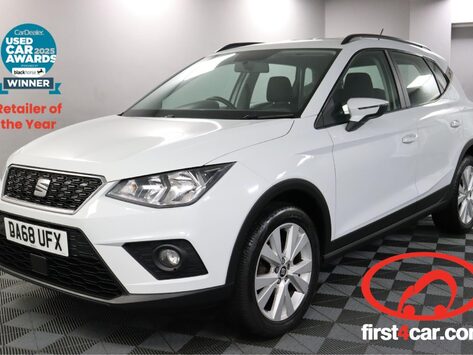 SEAT Arona TSI SE TECHNOLOGY