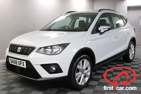 SEAT Arona TSI SE TECHNOLOGY