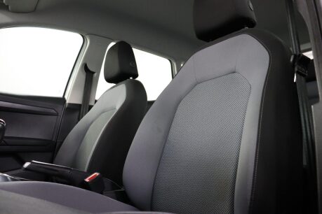 SEAT Arona TSI SE TECHNOLOGY 35