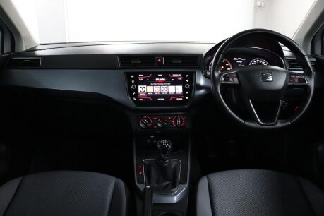 SEAT Arona TSI SE TECHNOLOGY 41