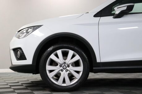SEAT Arona TSI SE TECHNOLOGY 27