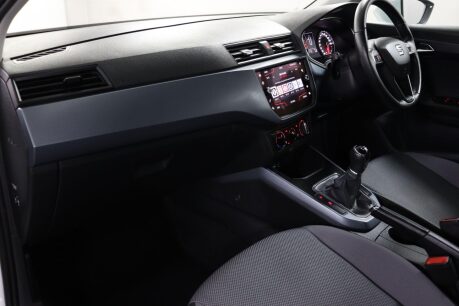 SEAT Arona TSI SE TECHNOLOGY 34