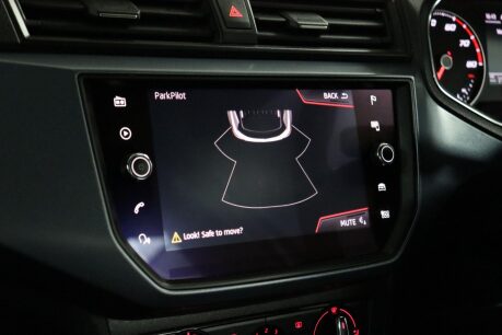 SEAT Arona TSI SE TECHNOLOGY 37