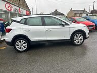 SEAT Arona TSI SE TECHNOLOGY 6