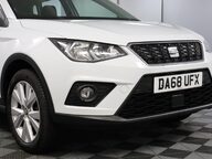 SEAT Arona TSI SE TECHNOLOGY 24
