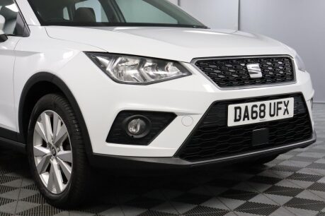 SEAT Arona TSI SE TECHNOLOGY 24
