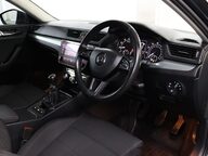 Skoda Superb SE TSI 5