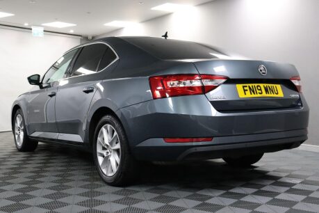 Skoda Superb SE TSI 22