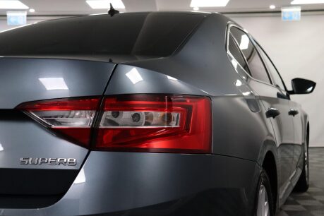 Skoda Superb SE TSI 23