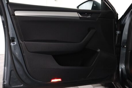 Skoda Superb SE TSI 43