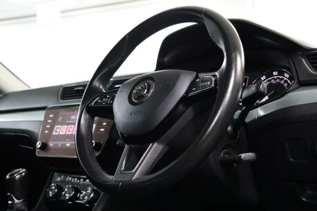 Skoda Superb SE TSI 12