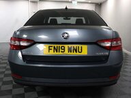 Skoda Superb SE TSI 8