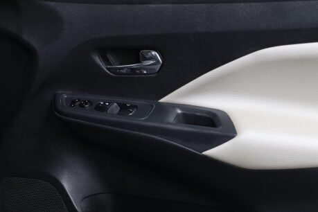 Nissan MICRA ACENTA 36