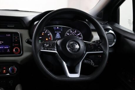 Nissan MICRA ACENTA 43