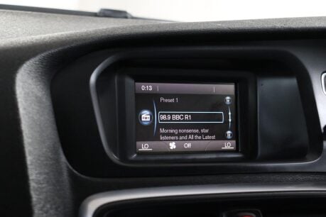 Volvo V40 T2 R-DESIGN 37