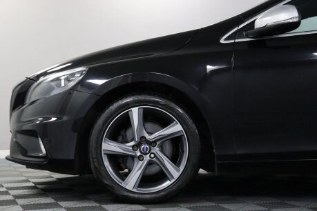 Volvo V40 T2 R-DESIGN 27