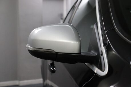 Volvo V40 T2 R-DESIGN 33