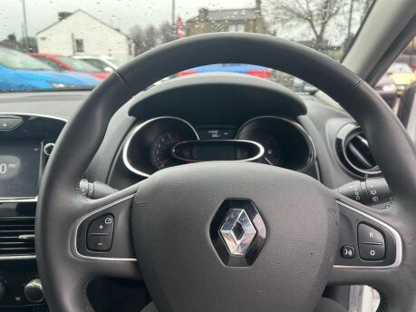 Renault Clio DYNAMIQUE NAV 9